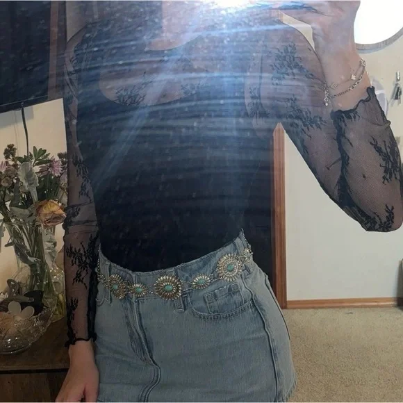 black mesh top - Picture 2 of 2